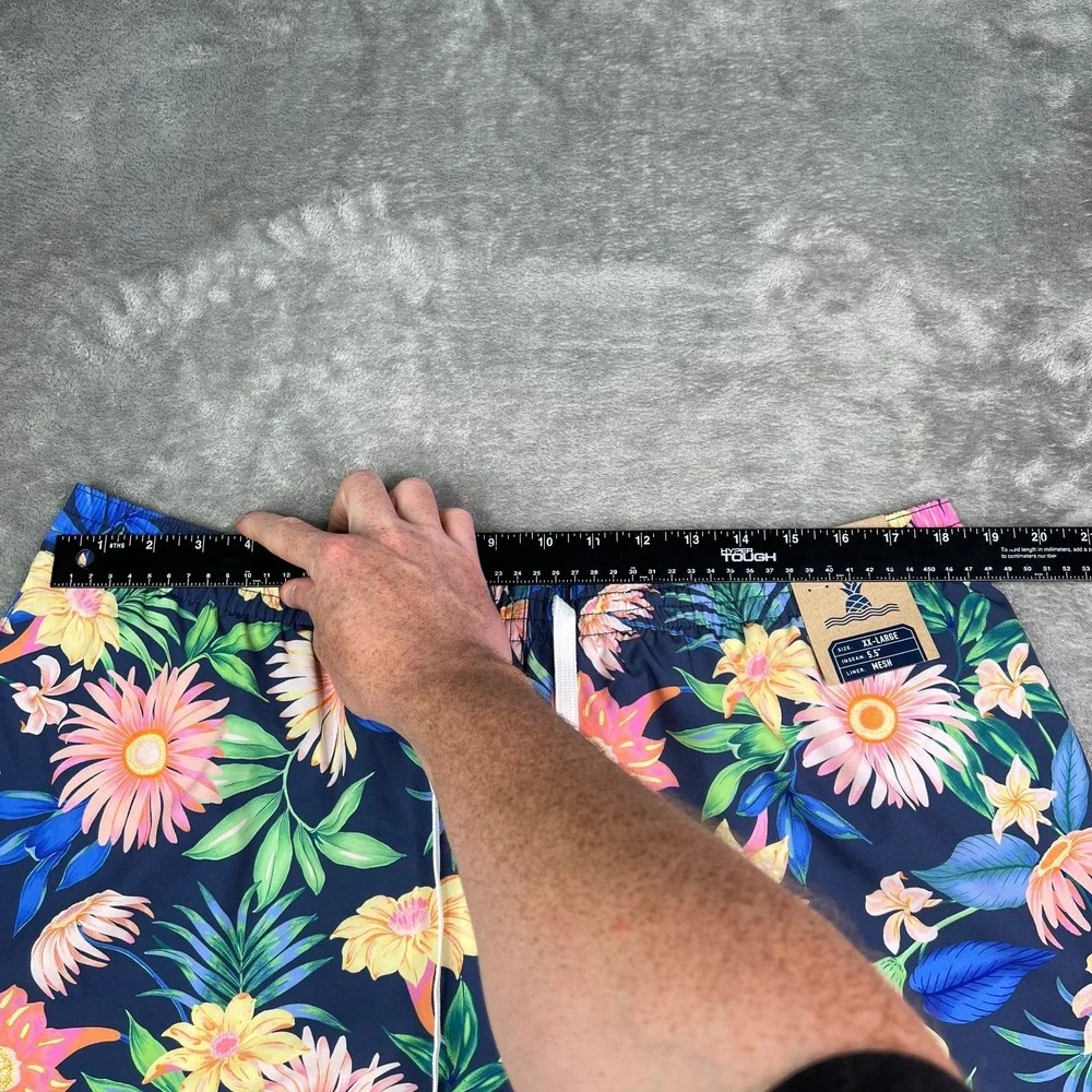Chubbies Swim Trunks 2XL Big Bloomers Classic Board Shorts 5.5
